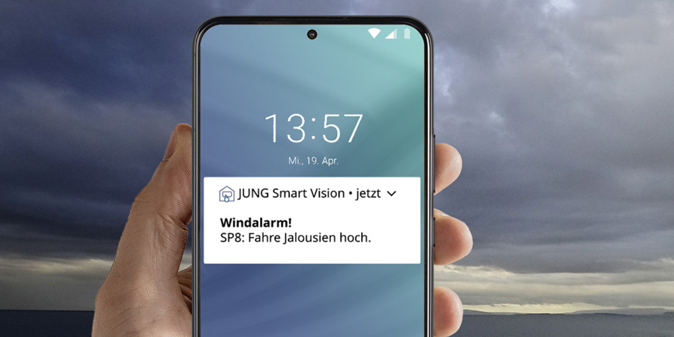 JUNG Smart Panel 8 bei Elektro Landmann in Regis-Breitingen