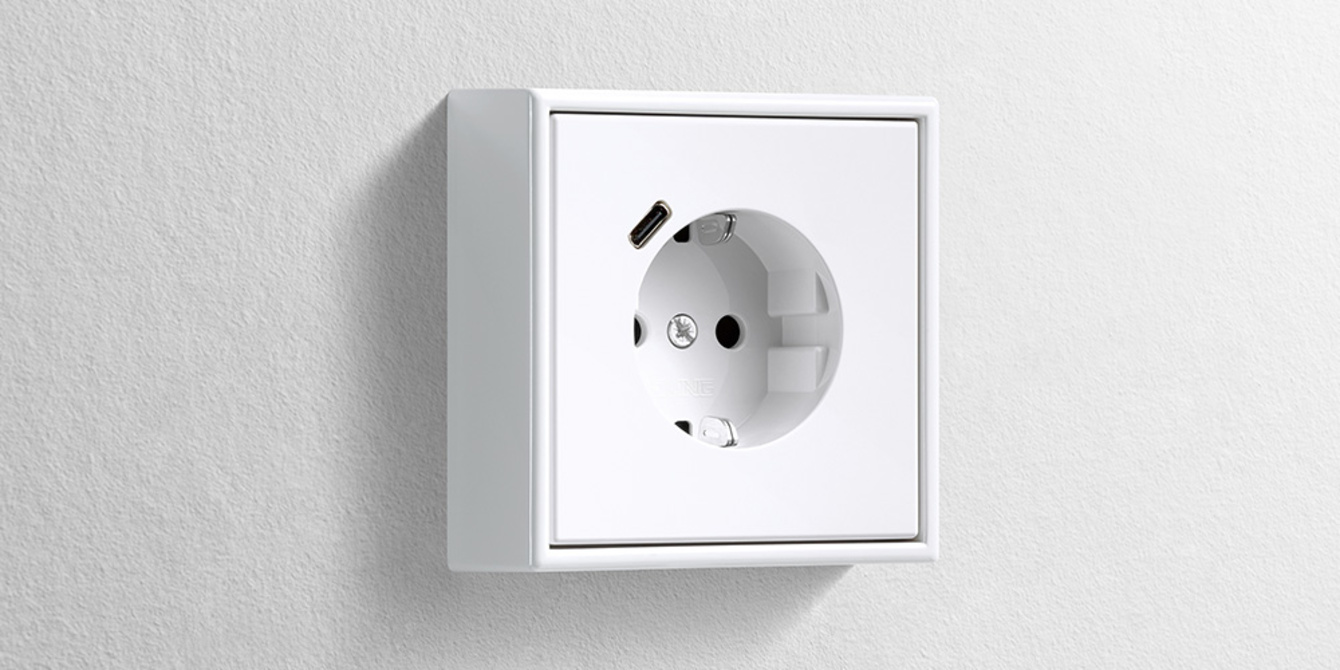 Erweiterter Anschlussraum für die Nachrüstung bei Elektro Landmann in Regis-Breitingen