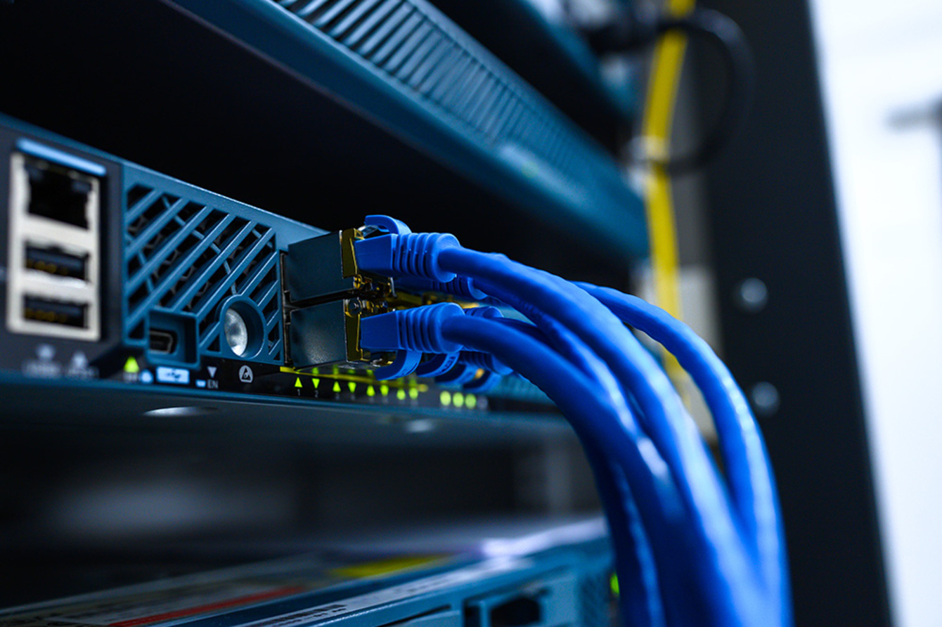 Netzwerke bei Elektro Landmann in Regis-Breitingen