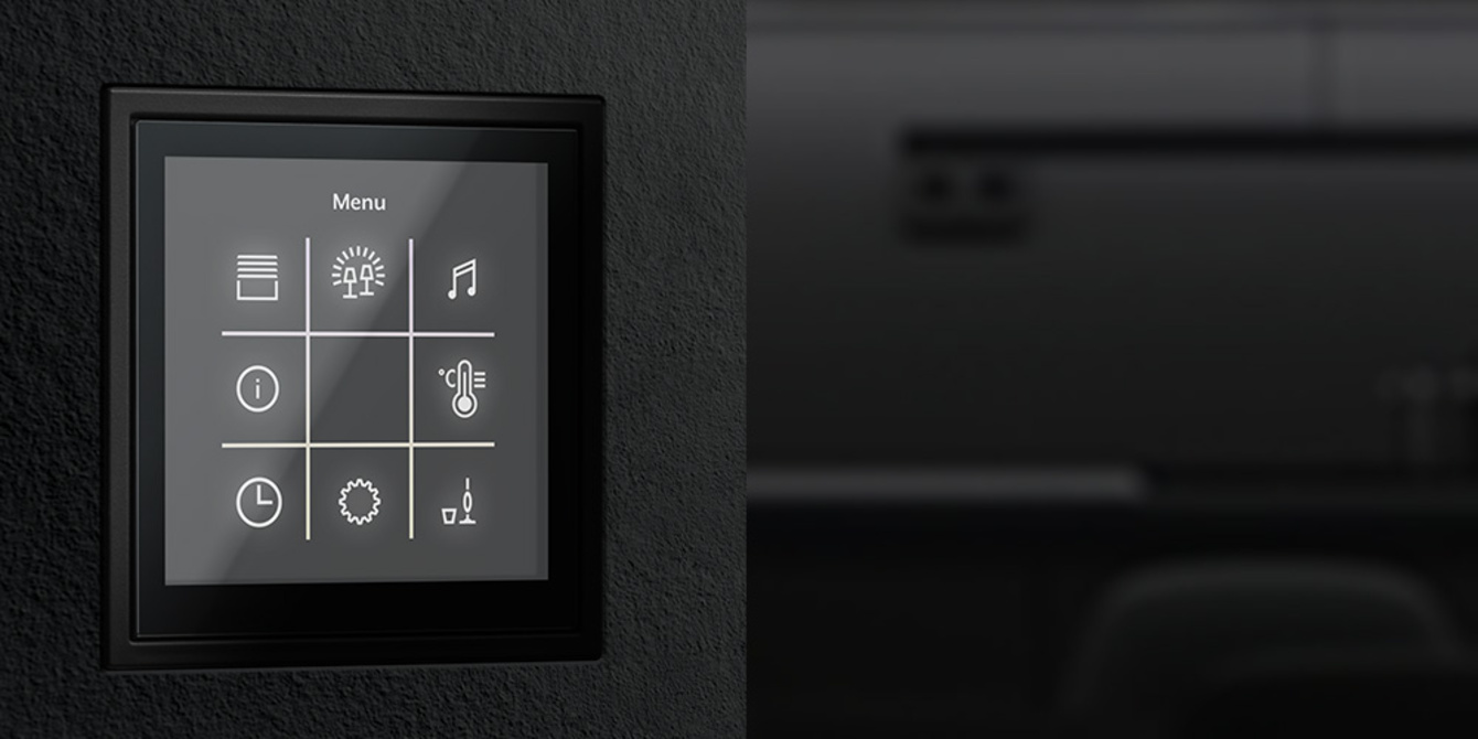 LS TOUCH bei Elektro Landmann in Regis-Breitingen