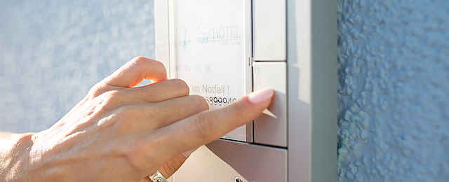 Sprech­anlagen bei Elektro Landmann in Regis-Breitingen